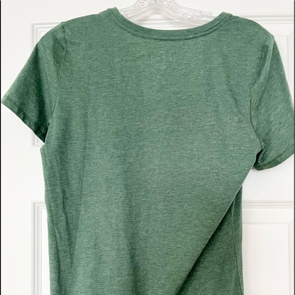 Lot of 2 MSU V-Neck LIFE IS GOOD Tees, Medium - Picture 9 of 12